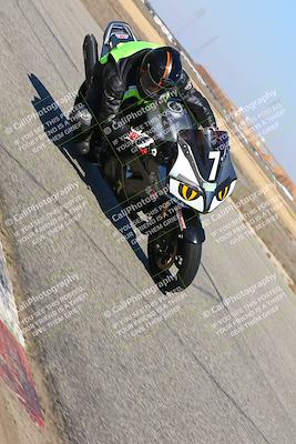 media/Mar-07-2022-Fun Track Dayz (Mon) [[9cc4a7dca7]]/Novice Group/145pm (Grapevine)/